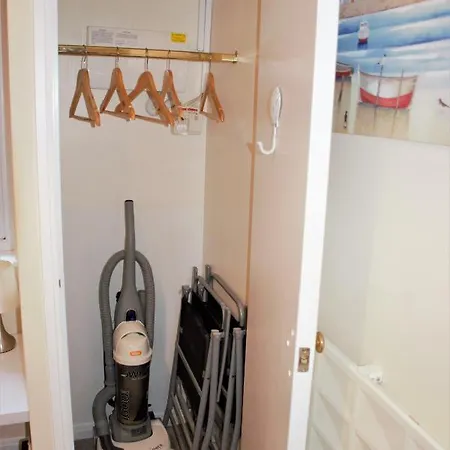 Abbey View Bagdale In The Centre Of